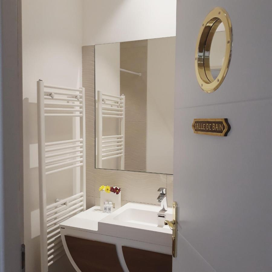 Bed and Breakfast Sous Le Neflier Нім Екстер'єр фото